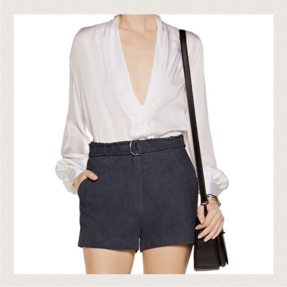 NWT Elizabeth and James suede belted whipstitch shorts, size 2